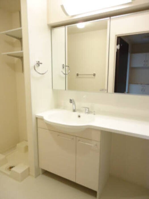 エルマーナ　B棟の物件内観写真