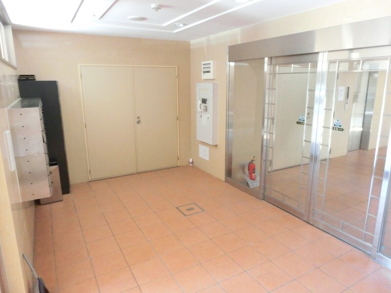 グランドポレストーネ東平塚の物件外観写真