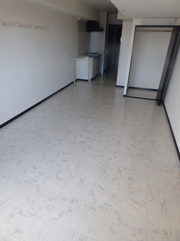 グランドポレストーネ東平塚の物件内観写真