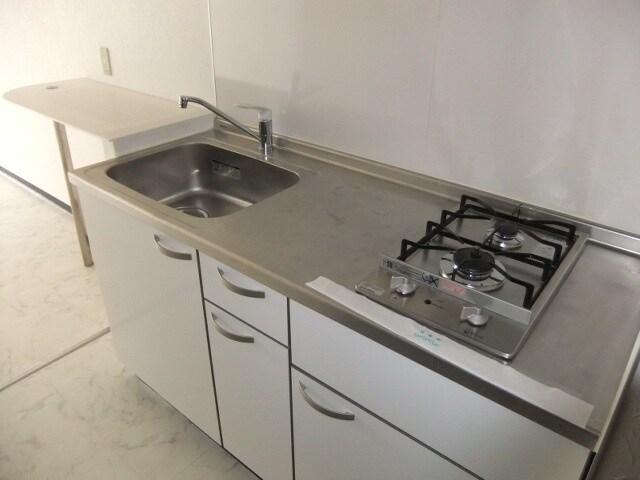 グランドポレストーネ東平塚の物件内観写真