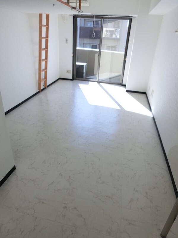 グランドポレストーネ東平塚の物件内観写真