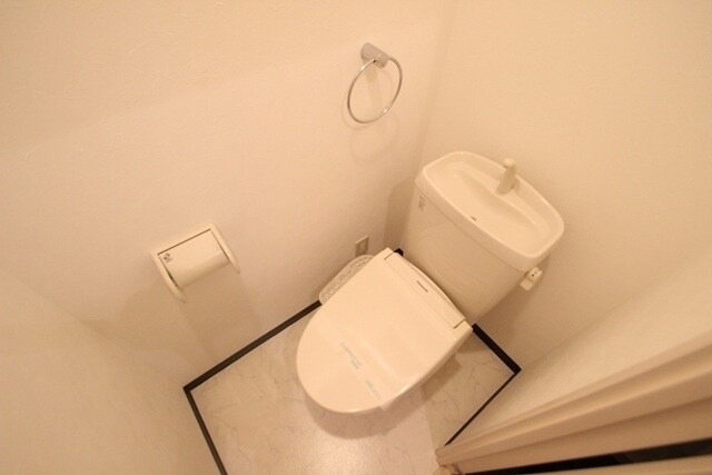 グランドポレストーネ東平塚の物件内観写真