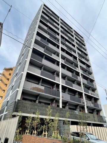 S-RESIDENCE空港通りawesomeの物件外観写真