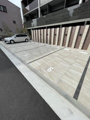S-RESIDENCE空港通りawesomeの物件外観写真