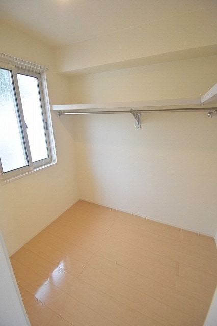 カスタニエ緑井の物件内観写真