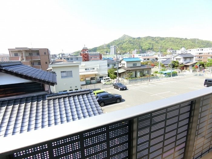 カスタニエ緑井の物件内観写真