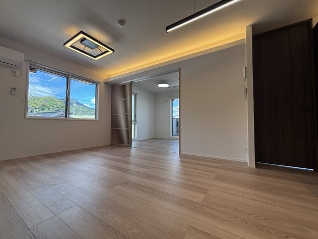 サンコートHIKARIの物件内観写真