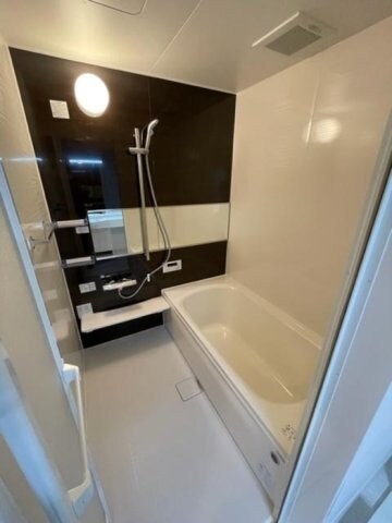 リュトモス西旭の物件内観写真