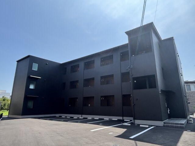 KLALISS西原の物件外観写真