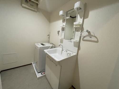 Gold Court 宝町の物件内観写真