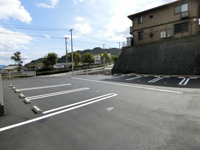 リオッサの物件外観写真