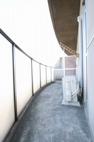 スカイヒルズ出汐の物件内観写真