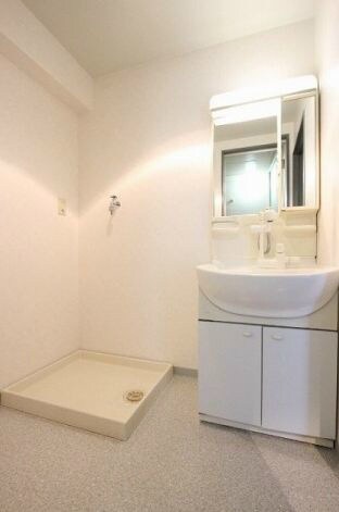 スカイヒルズ出汐の物件内観写真