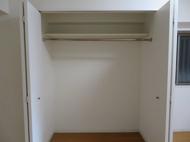 グラビスコート上幟町の物件内観写真