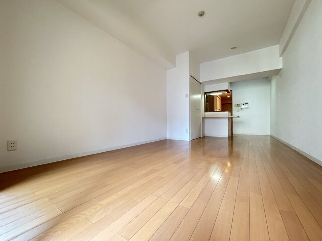 グラビスコート上幟町の物件内観写真