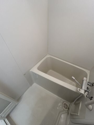 グラビスコート上幟町の物件内観写真