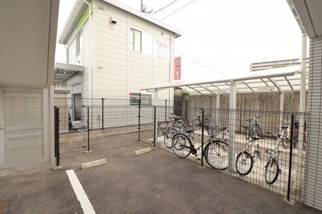 アルル五日市駅前の物件内観写真