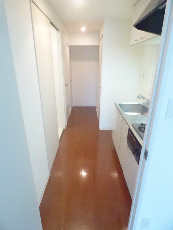 グラビスコート光町の物件内観写真