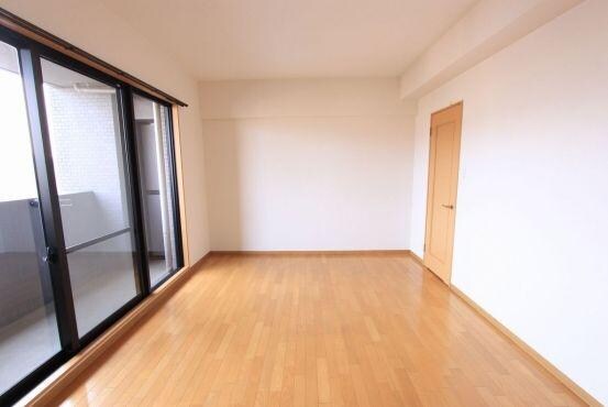 ロアール古市の物件内観写真