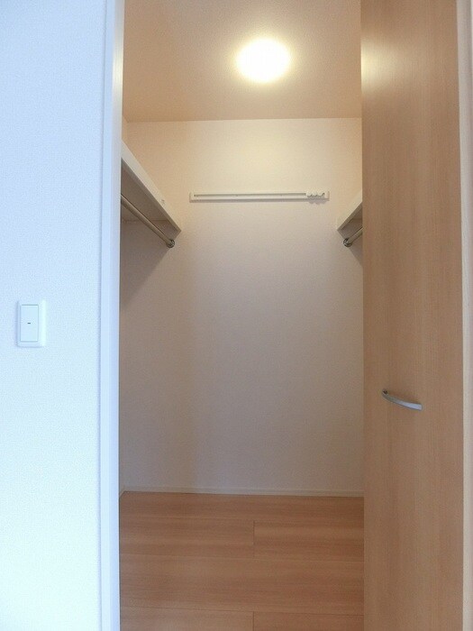 アザレアの物件内観写真