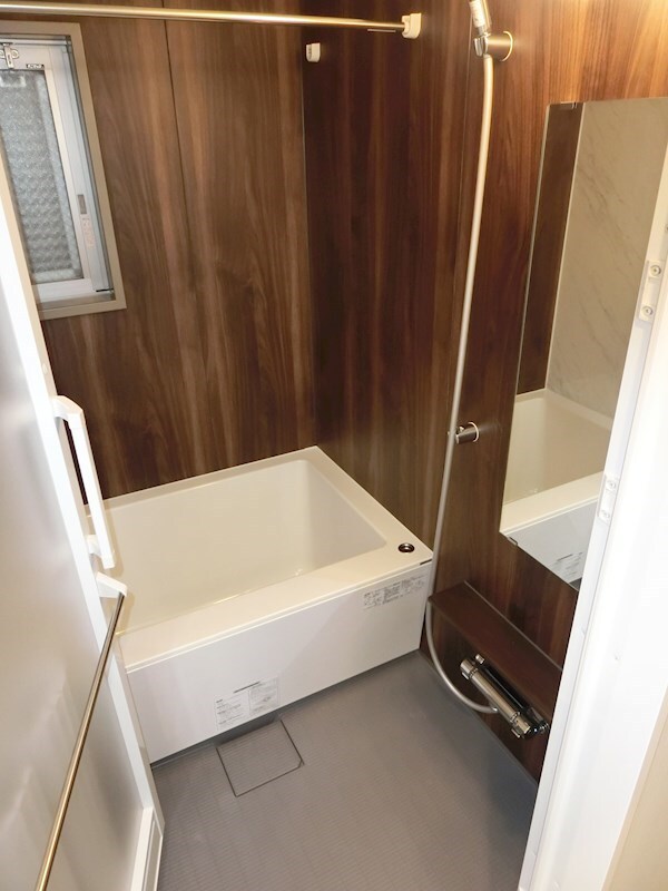 LATOUR出汐の物件内観写真