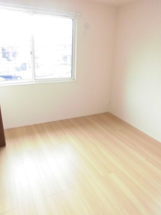 パインコートにほの物件内観写真