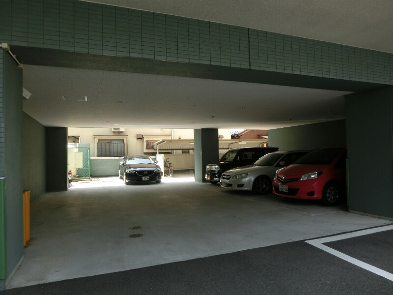 エマーブル矢賀の物件外観写真