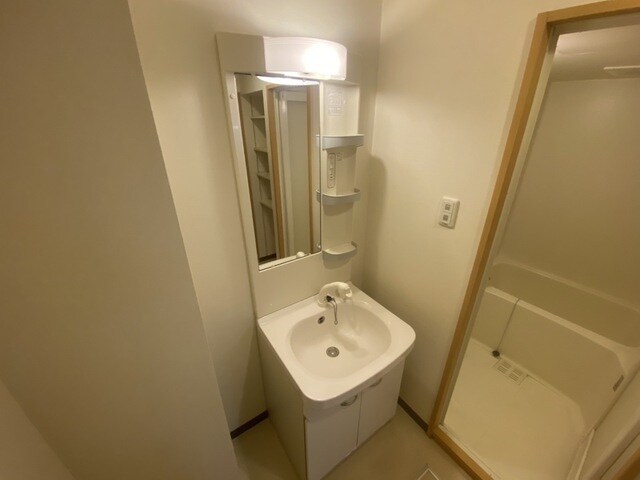 ドミトリー庚午弐番館の物件内観写真