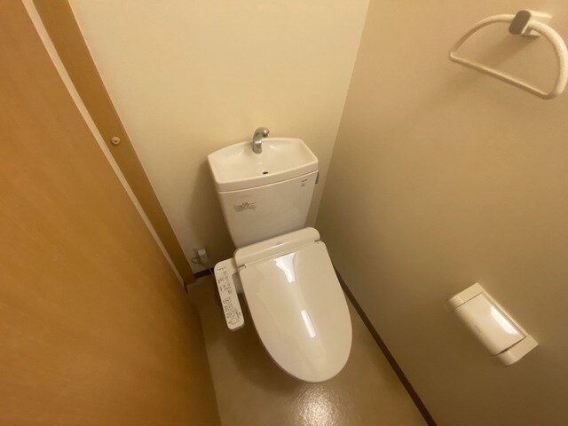 ドミトリー庚午弐番館の物件内観写真