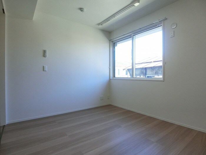 プレザントカーサ祇園の物件内観写真