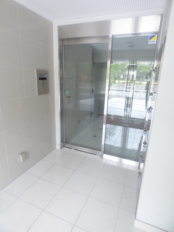 ソフィアコート光町の物件外観写真