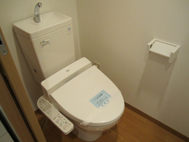 白島九軒町ハイツの物件内観写真