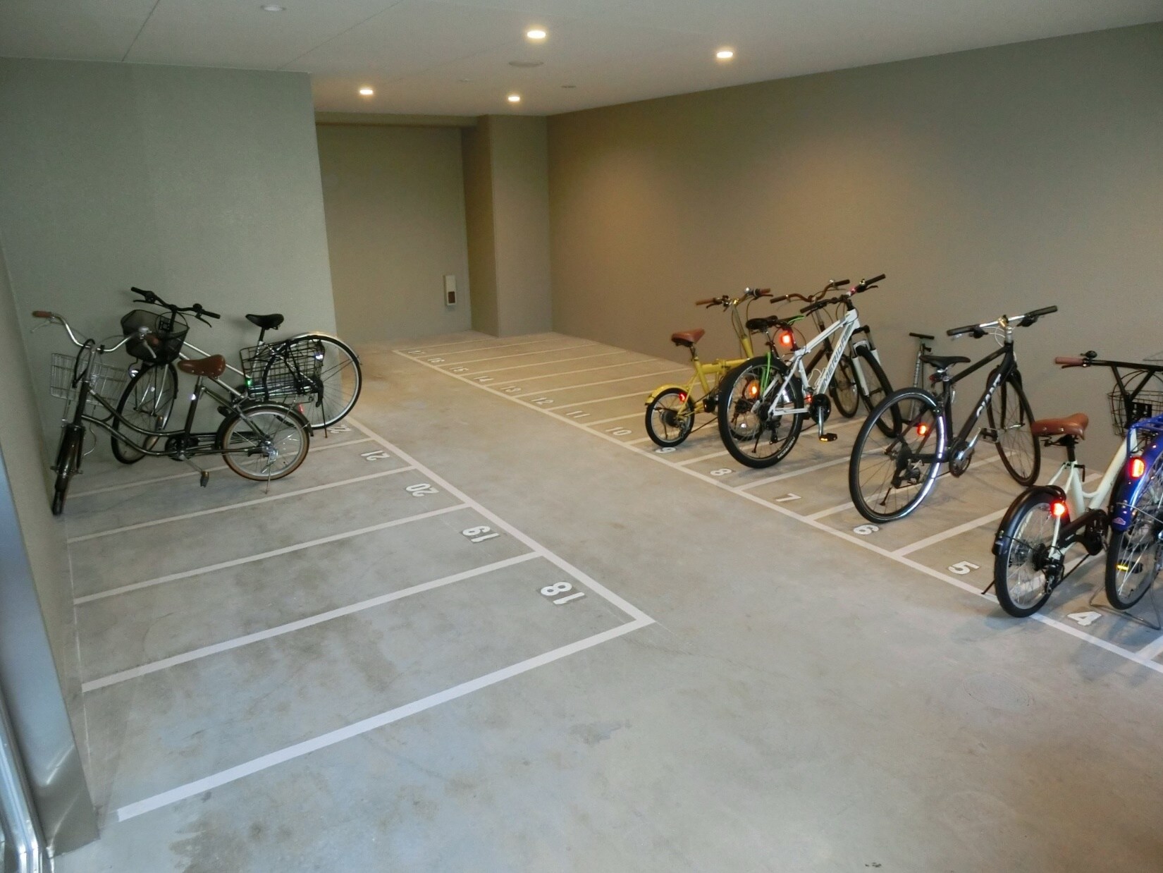 鉄砲町柴崎ビルの物件内観写真