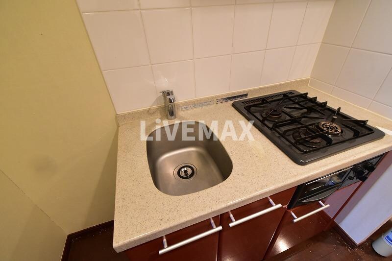 新宿御苑前駅 徒歩3分 5階の物件内観写真