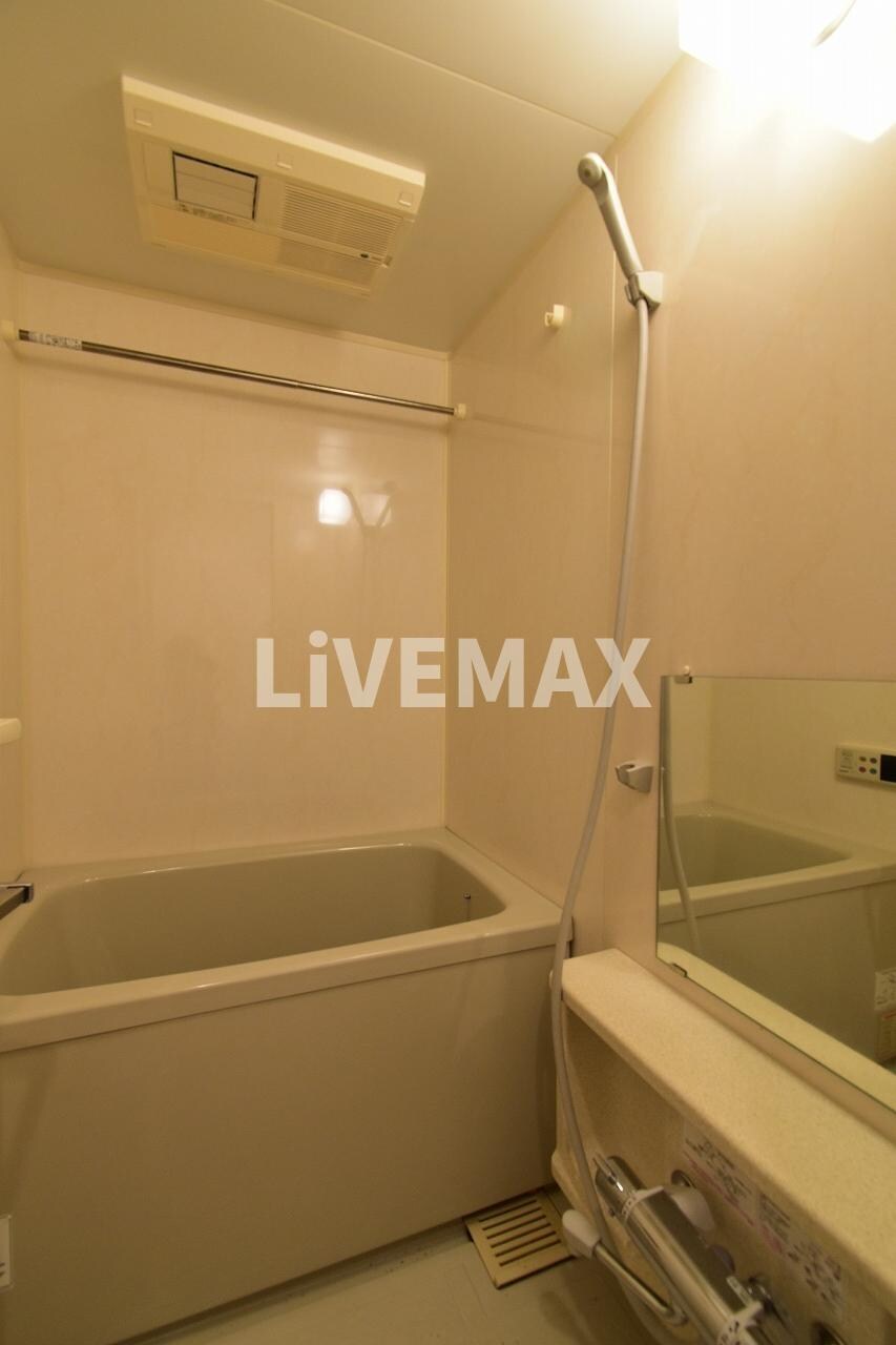 新宿御苑前駅 徒歩3分 5階の物件内観写真