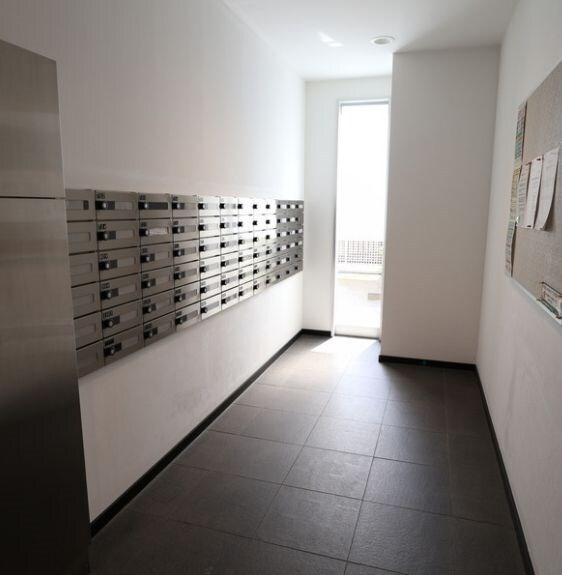 御茶ノ水駅 徒歩4分 9階の物件外観写真