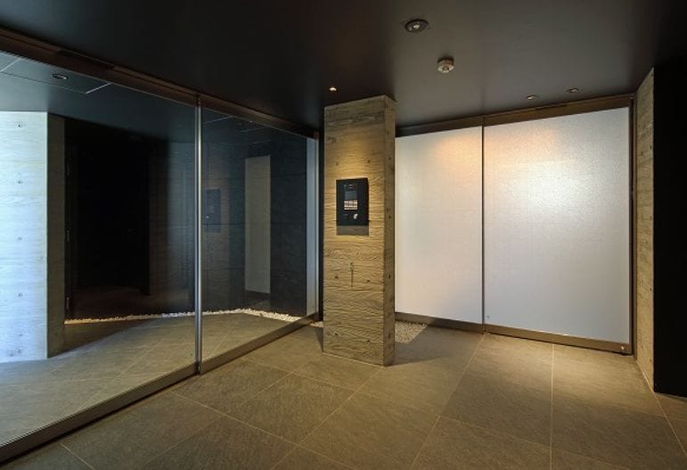 RELUXIA　CITY　北新宿の物件外観写真