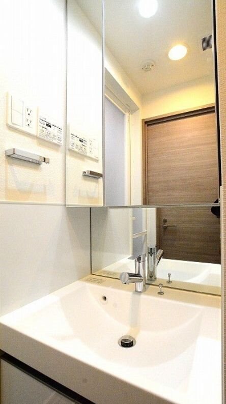 中野坂上駅 徒歩5分 9階の物件内観写真