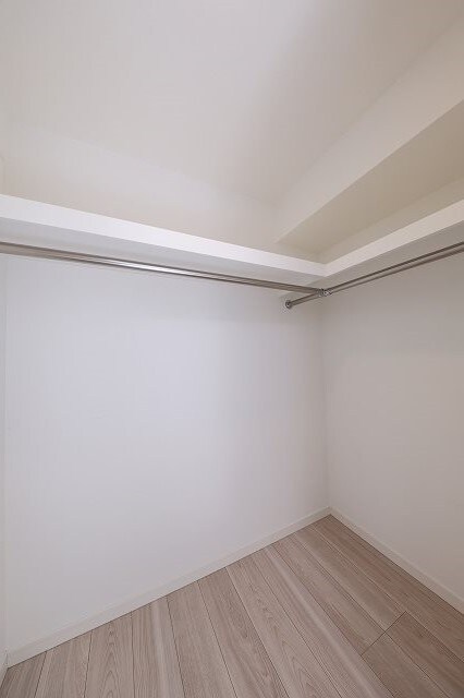 新宿御苑前駅 徒歩5分 6階の物件内観写真