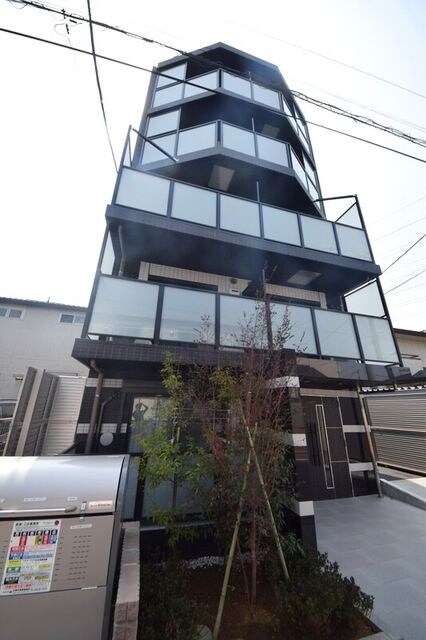 レピュア武蔵関の物件外観写真