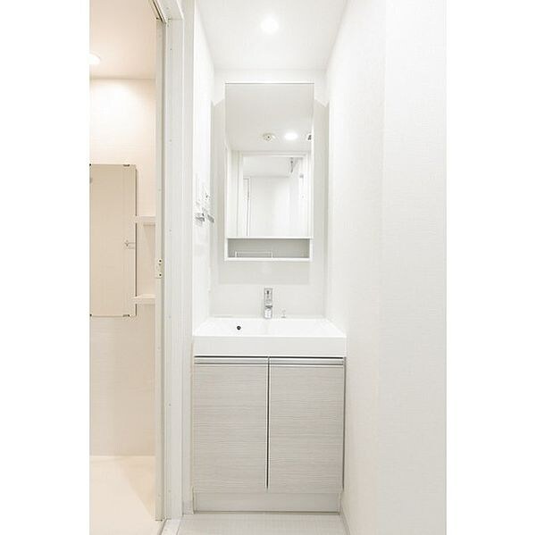 コンフォリア志村坂上の物件内観写真