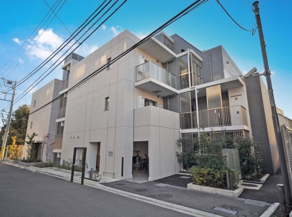 東京都新宿区中落合１丁目の物件外観写真