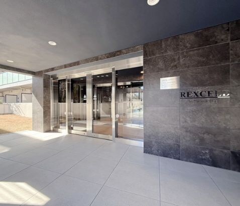 レクシード目白の物件外観写真