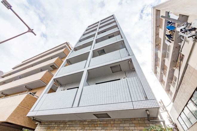 トーシンフェニックス新宿余丁町の物件外観写真