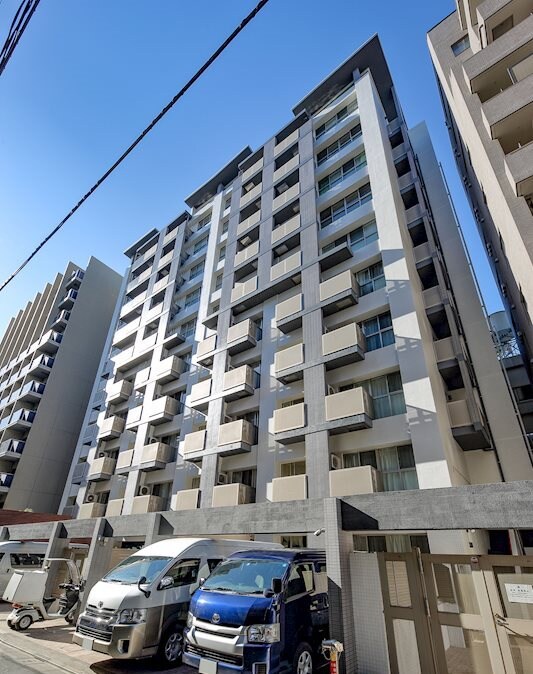 新宿三丁目駅 徒歩5分 3階の物件外観写真