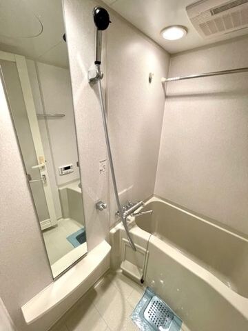 新宿三丁目駅 徒歩5分 3階の物件内観写真