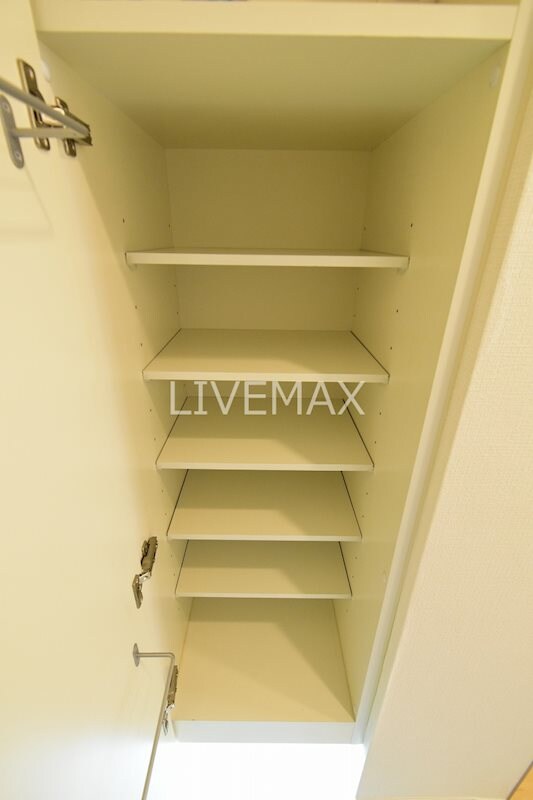 新宿三丁目駅 徒歩5分 3階の物件内観写真