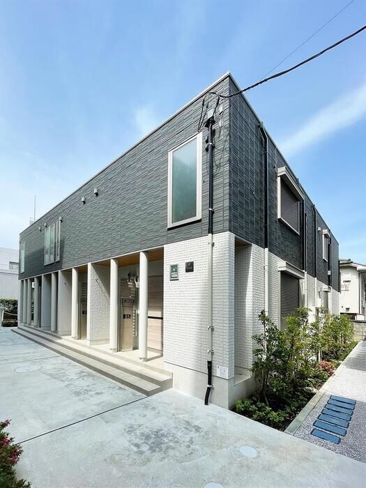 セレスティア松が丘の物件外観写真