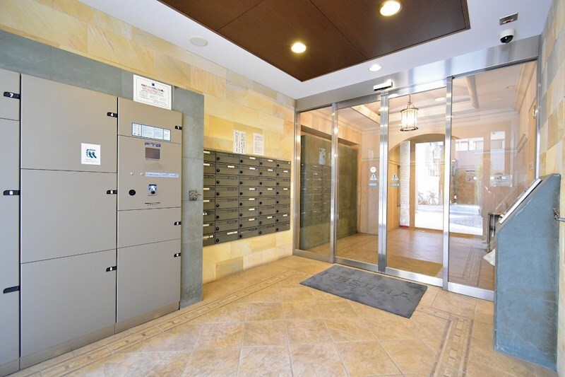 新宿御苑前駅 徒歩4分 4階の物件外観写真