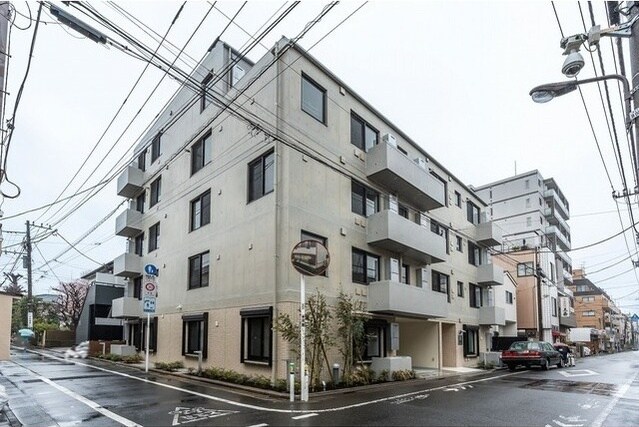 東長崎駅 徒歩4分の物件外観写真